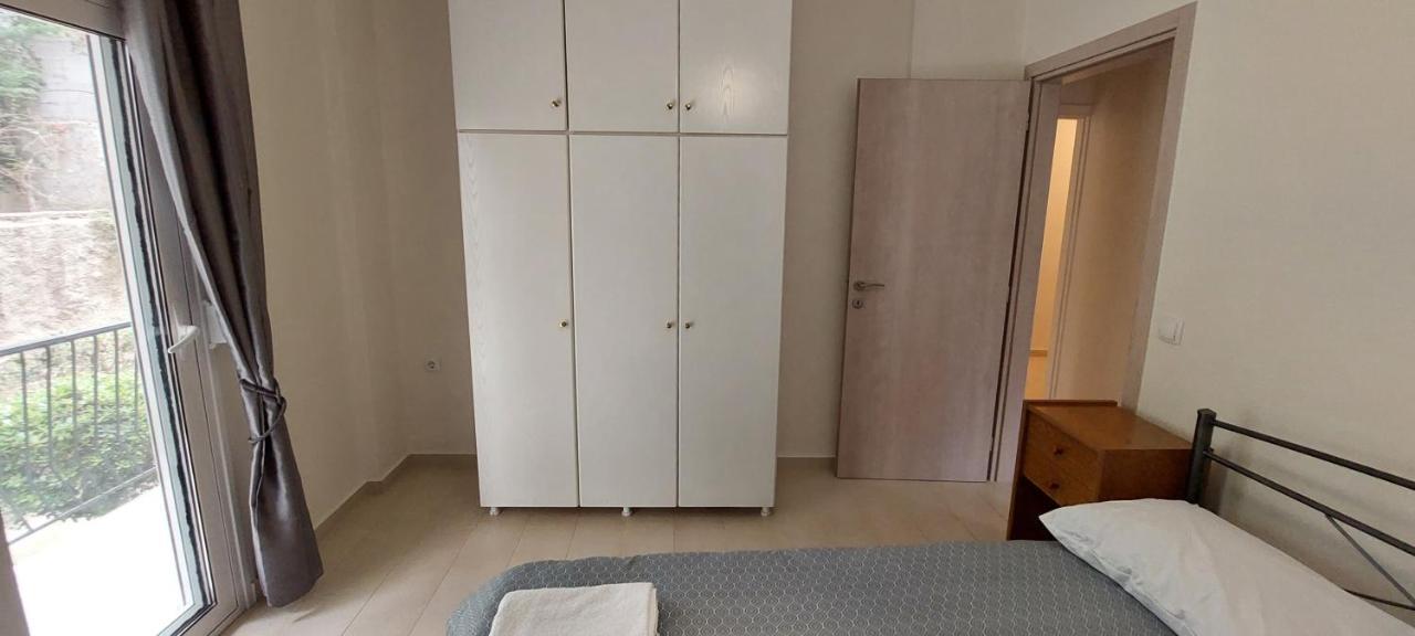 Cozy Apartment In Nea Smyrni Атина Екстериор снимка