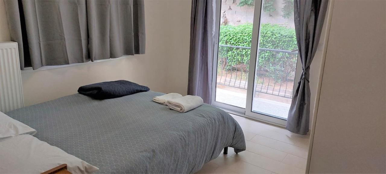 Cozy Apartment In Nea Smyrni Атина Екстериор снимка