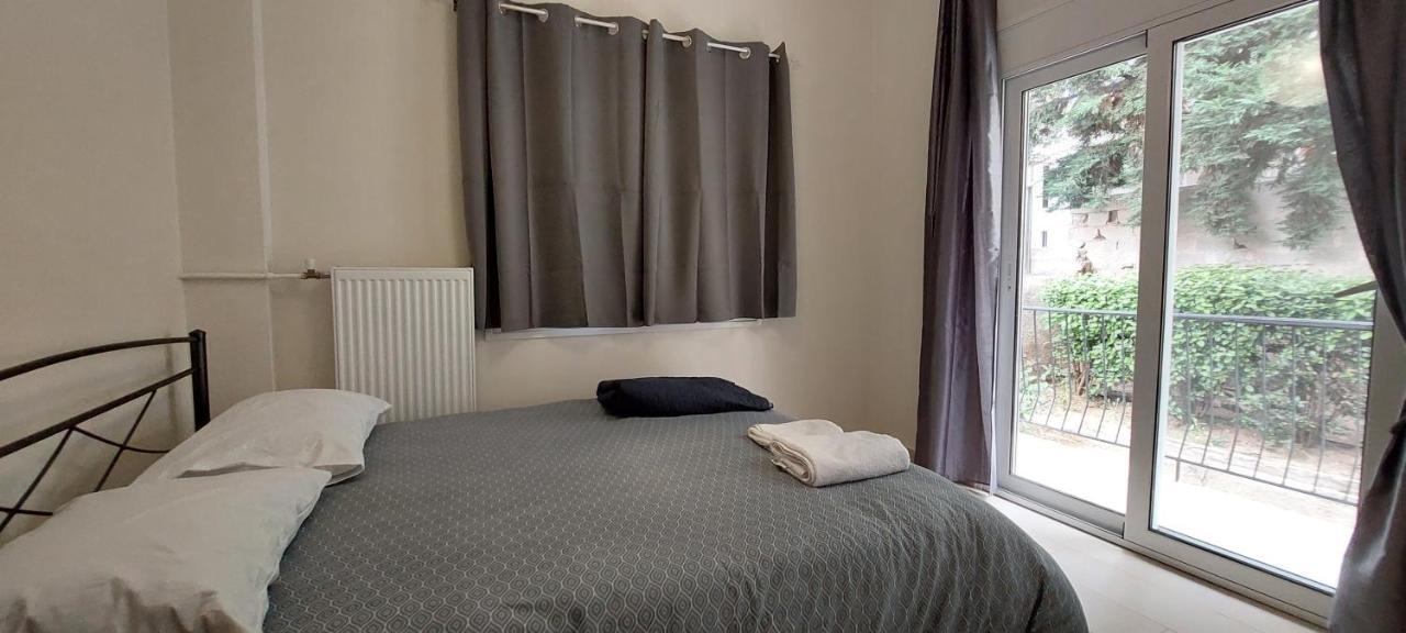 Cozy Apartment In Nea Smyrni Атина Екстериор снимка